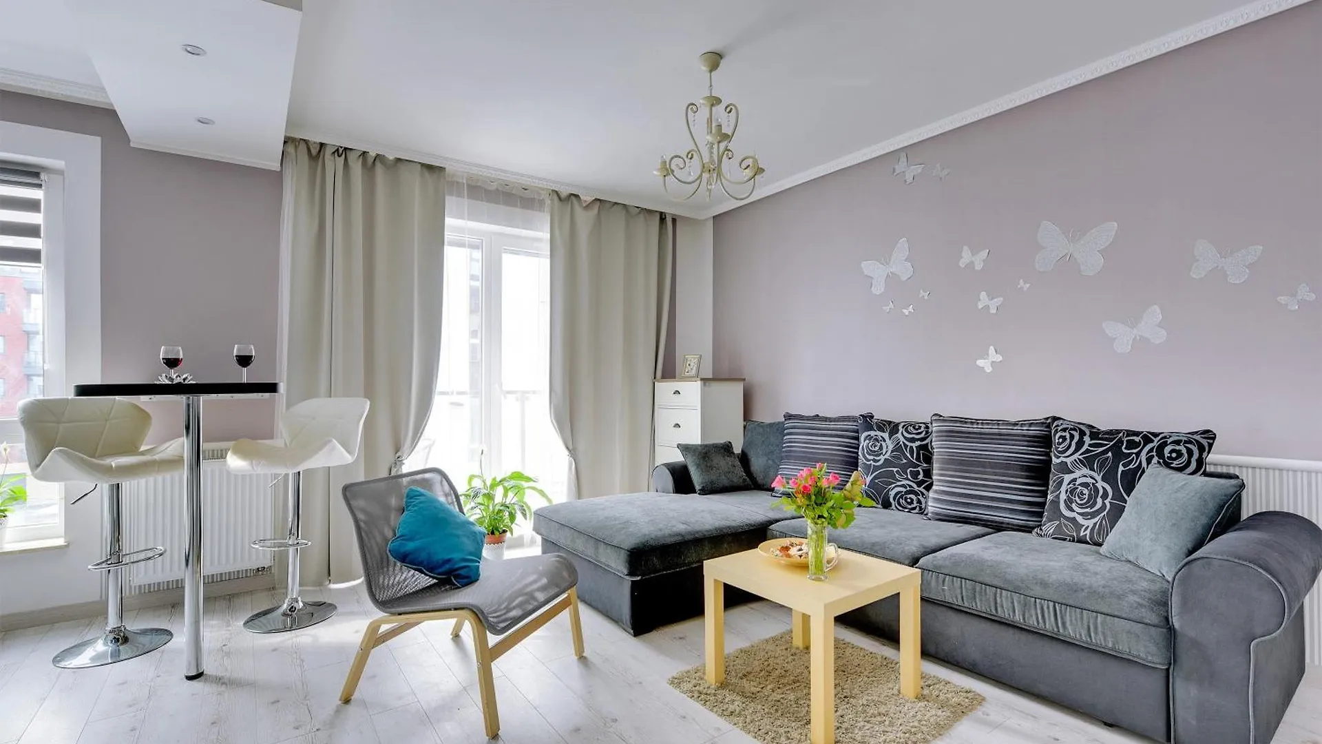 Downtown Apartments Chmielna Park - City Center & Parking Gdansk 0*,  Poland